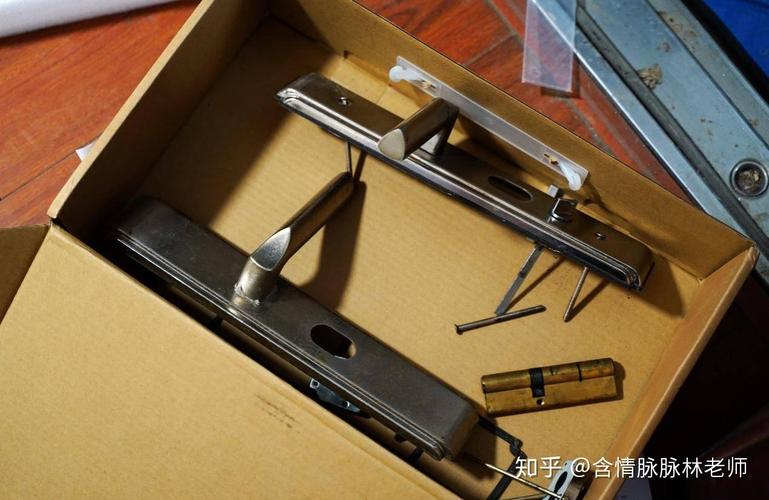 過年過節(jié)安全第一 Aigo智能門鎖體驗(yàn)，門鎖升級(jí)讓團(tuán)圓更安心